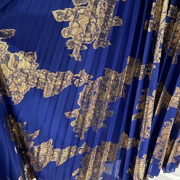 MSK Women's Embellishment Halter-Neck Pleated Maxi Dress Size 12 - Picture 9 of 17